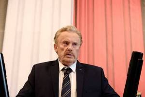 Politics Патрика Веги доминирует в польских кинотеатрах и занимает пятое место в британском прокате