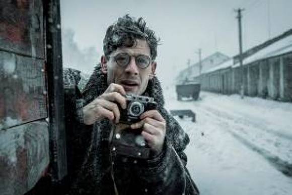 Mr. Jones Агнешки Холланд продан по всему миру